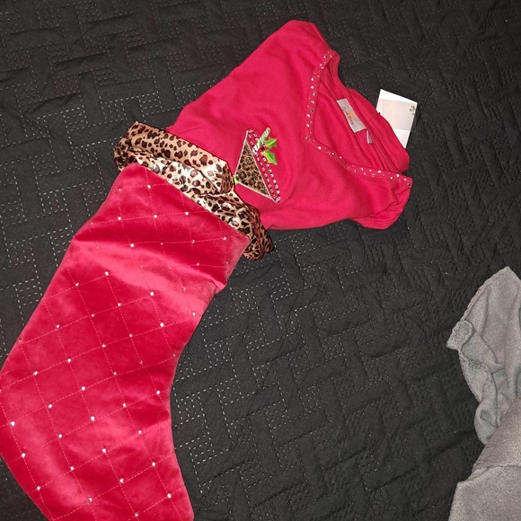 NWT Ready for Gifting! Med Quaker Factory Party Girl t in Gem Stocking - Picture 3 of 12